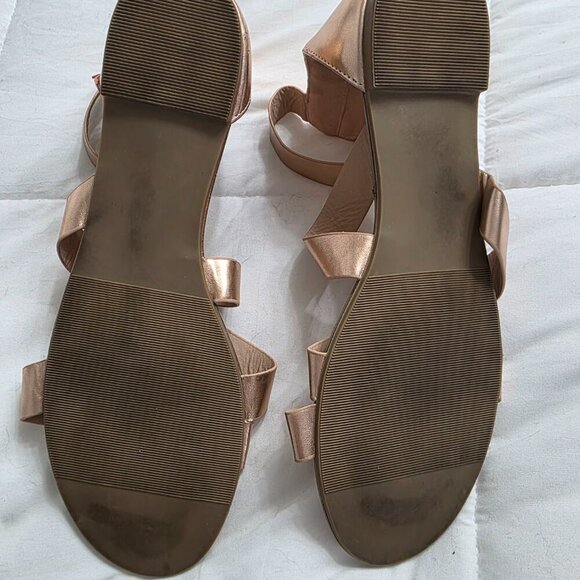 JustFab Women’s Rose Gold Strappy Sandals Size 9 - Picture 5 of 6